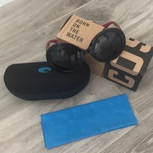 Costa Isla Sunglassrs